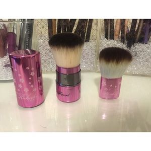 Too Faced retractable kabuki and flatbuki