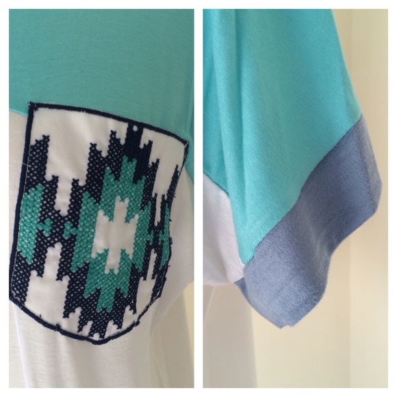 ❗LAST ONE❗Aztec Print Pocket Tee - Picture 3 of 6
