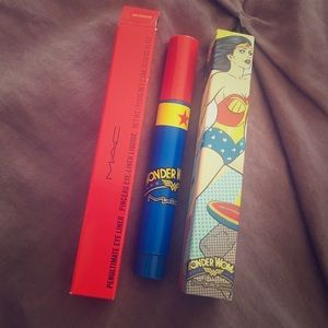 Black Liquid Eye Liner