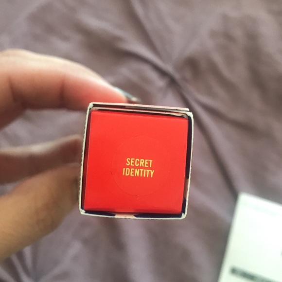 LipGlass - Picture 3 of 3