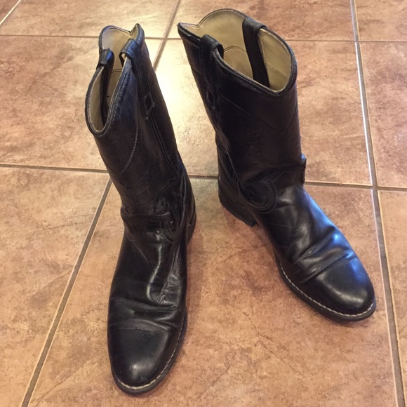 Ladies Cowboy Boots. Ropers