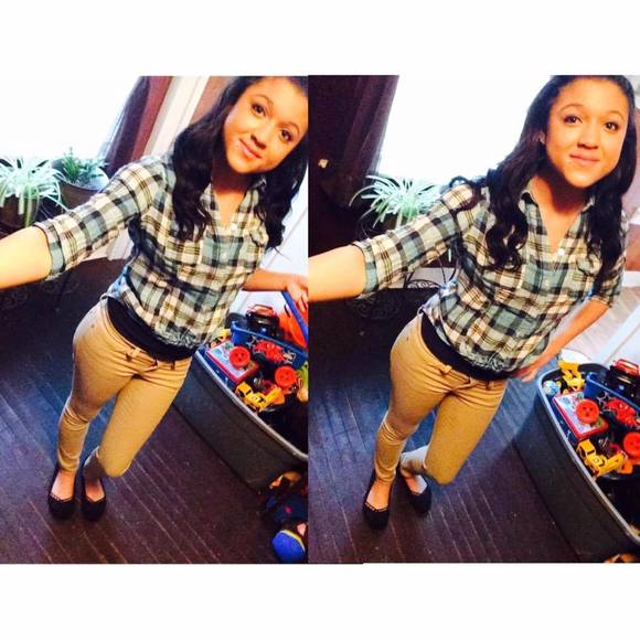 Meet your Posher, Evelyn - Picture 1 of 1