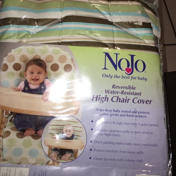 Reversible high chair coverACCEPTING OFFERS