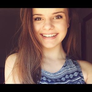 Meet your Posher, Allison