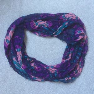 Infinity scarf