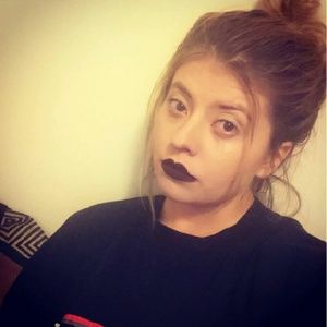 Meet your Posher, Jasmine