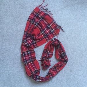Plaid scarf