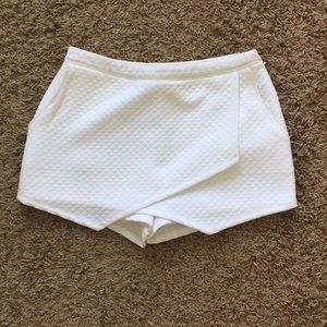 Abercrombie & Fitch envelope shorts