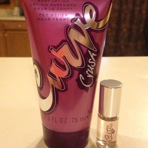 Curve body lotion & roller perfume