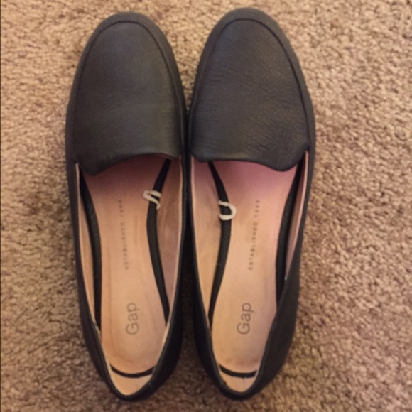 Gap loafers