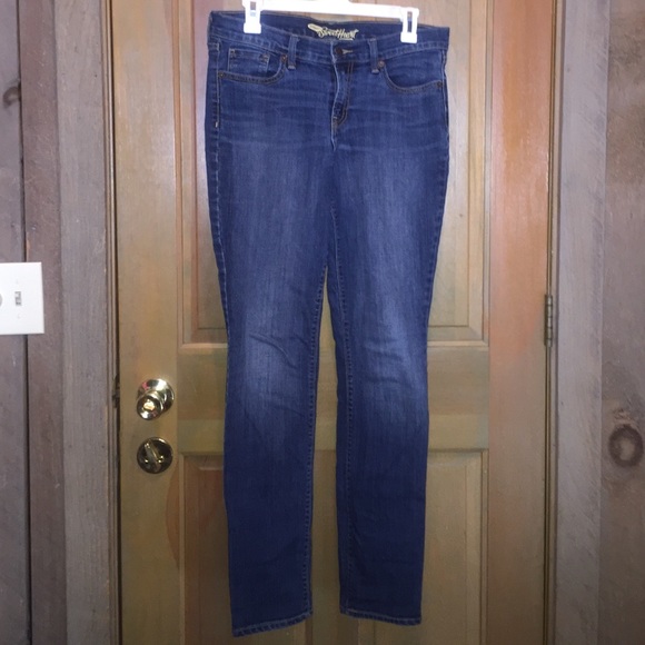 OPEN TO ALL OFFERS Size 8 sweetheart jeans from ON