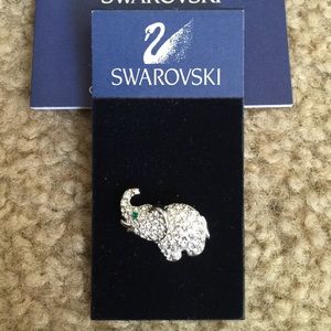 NWT Swarovski Elephant Pin