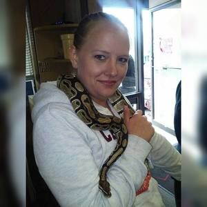 Meet your Posher, Sheena