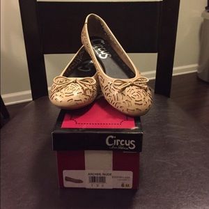 Circus by Sam Edelman flats