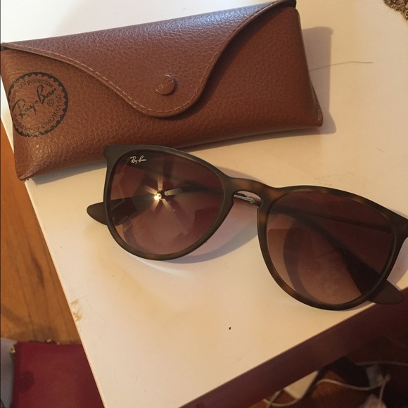 Erika Ray bans