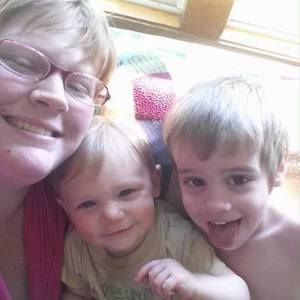 Meet your Posher, Caitlin