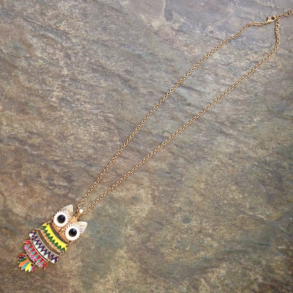 Forever 21 owl necklace - Picture 2 of 2