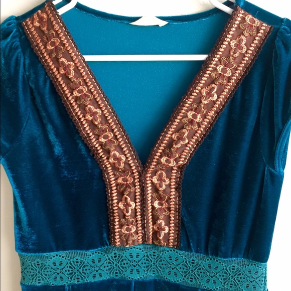 👗Boho velvet dress