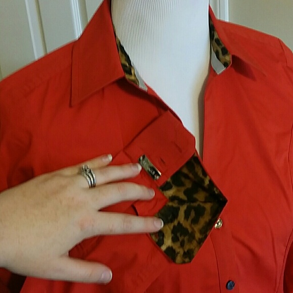 Express Red Essential Work Shirt - Picture 3 of 4