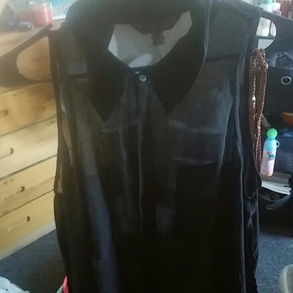 Sheer black top - Picture 1 of 1