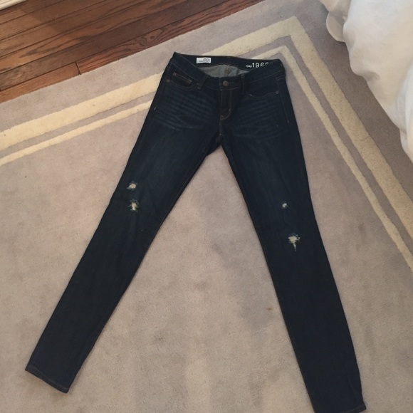 ripped skinny jeans