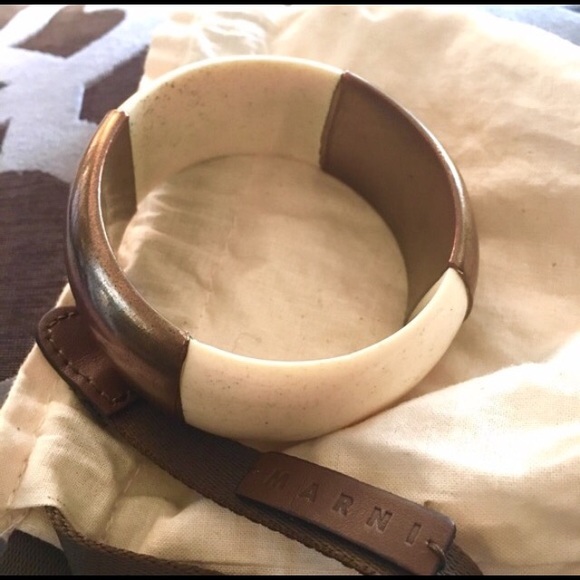 Marni "Lily white vertical band" bronze bracelet! - Picture 2 of 4