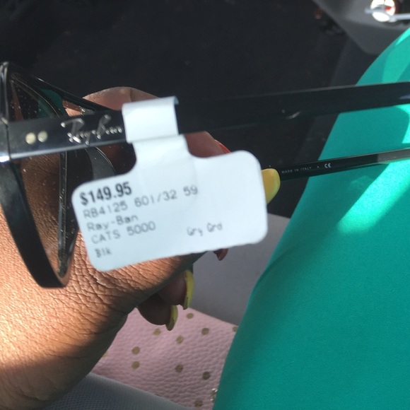 Ray bans sunglasses - Picture 3 of 3