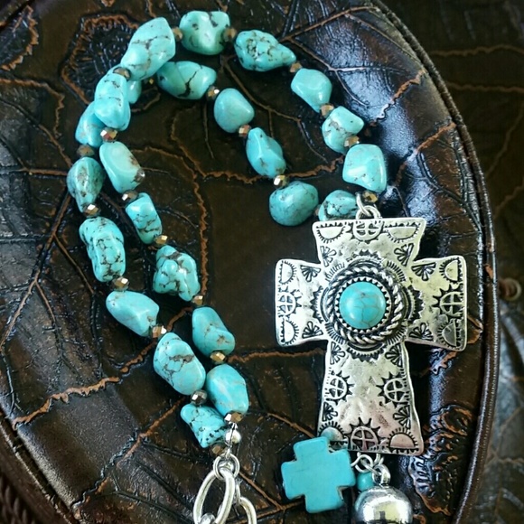Turquoise & Silvertone Festival Necklace