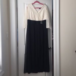 Jessica Howard Full Length Gown