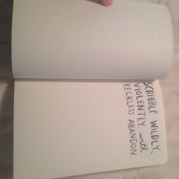 Wreck This Journal - Picture 4 of 4