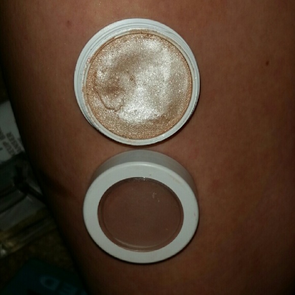 Colour Pop highlight