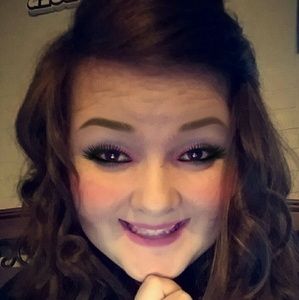 Meet your Posher, Lacy