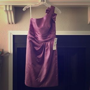 Lilac formal dress- NEVER WORN