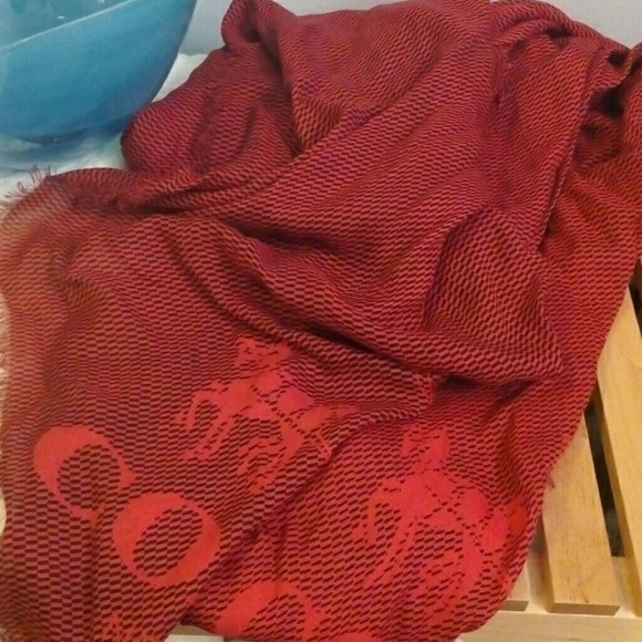 Coach Accessories - Coach NWT Square scarf red/black