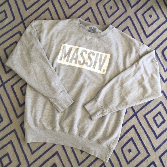Mens MASSIV brand crew neck sweatshirt
