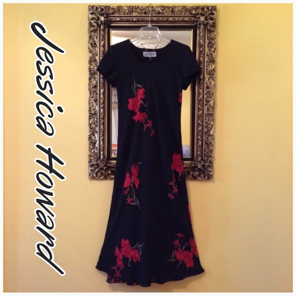 Jessica Howard Dresses & Skirts - Jessica Howard Floral Dress