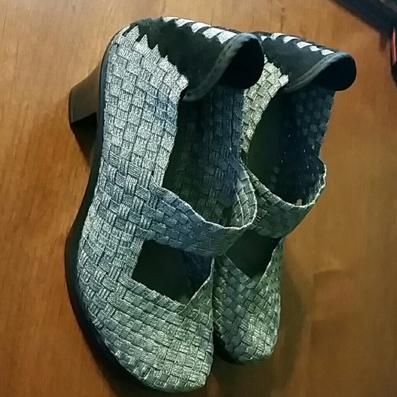 Bernie Mev women's pumps