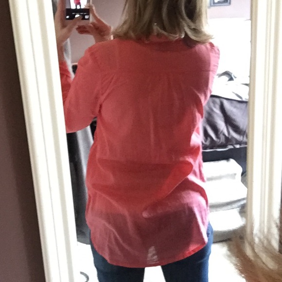 💢donated💢 Pink button down - Picture 2 of 3