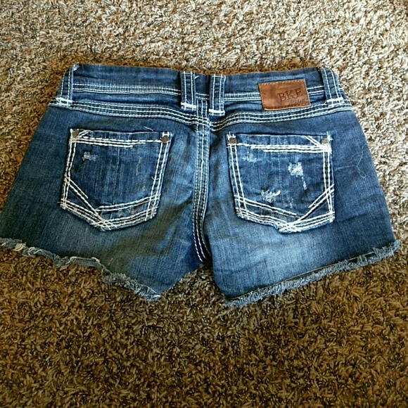 Buckle shorts