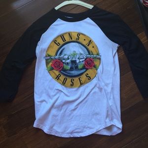Guns n roses baseball T!