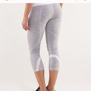 Lulu lemon Run Pace crops
