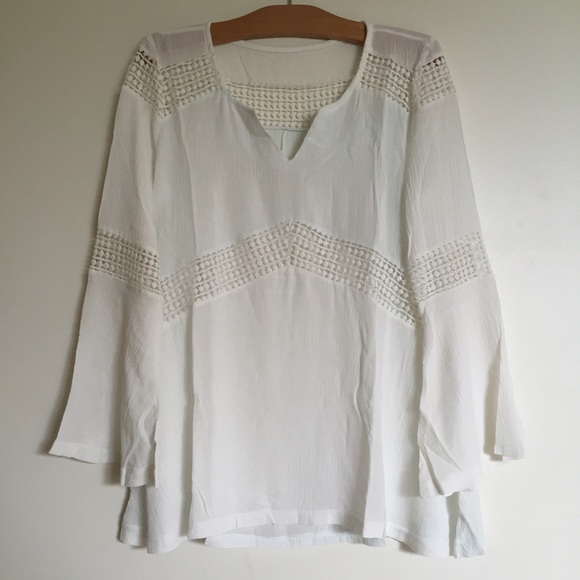 🚫SOLD🚫 Long Bell Sleeve Boho Tunic Top - Picture 2 of 3