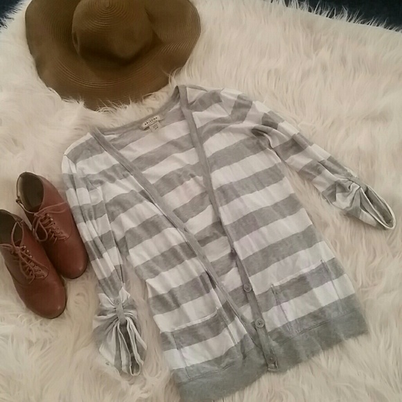 Stripped cardigan