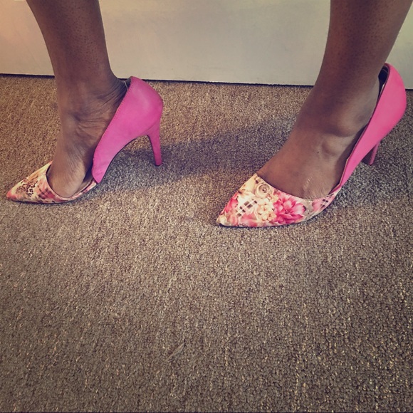 Cute pointed heels