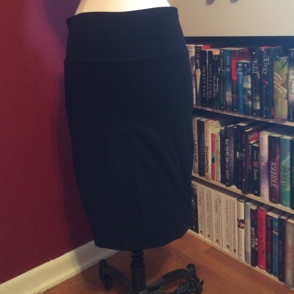 Black pencil skirt