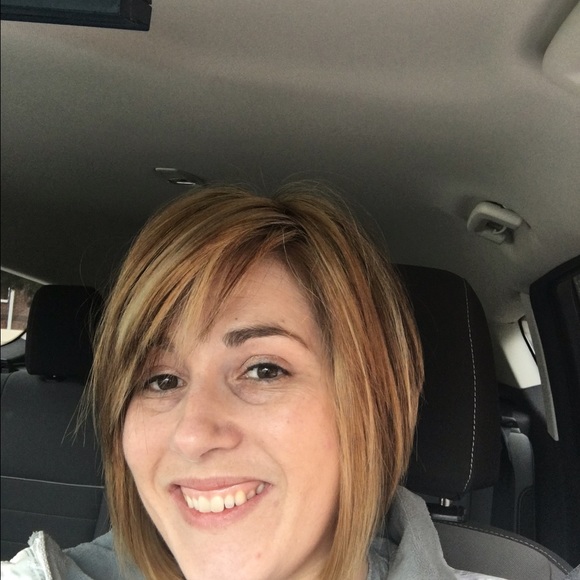 Meet your Posher, Crystal - Picture 1 of 1