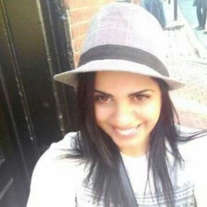 Meet your Posher, Flavia