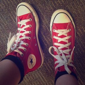 Red converse