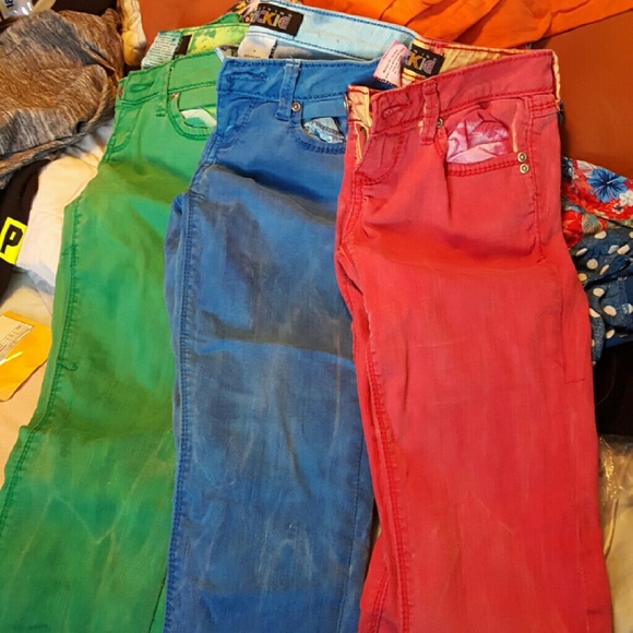 Pretty Green / Red / Blue Capri Pants