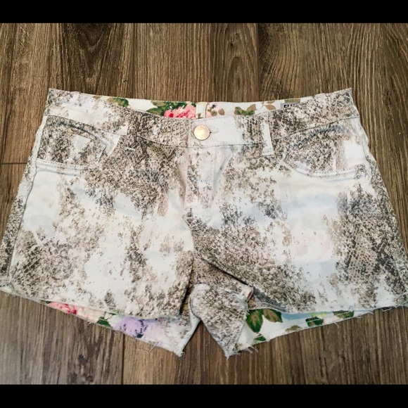 Flipside | reversible denim shorts - Picture 3 of 4